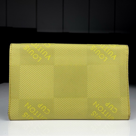 Louis Vuitton Cup Limited Edition Damier Clutch Organizer - Picture 2 of 10